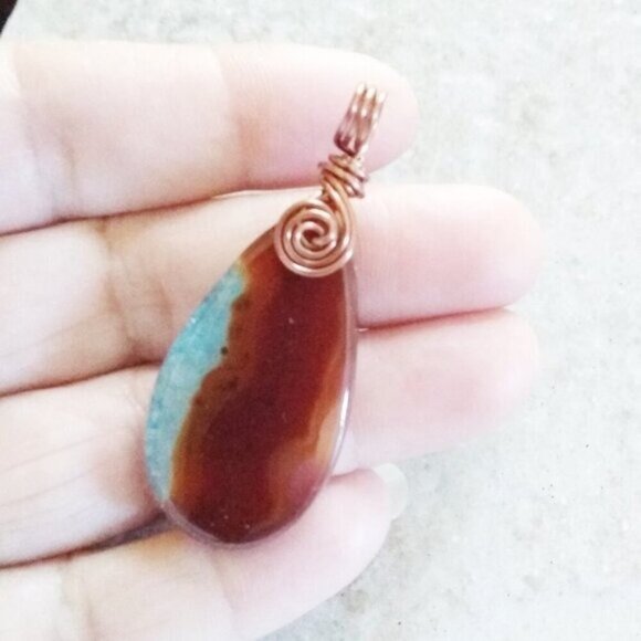 Blue Brown Russet Agate Pendant w. Crystalline Section - Boho SouthWestern Vibe - Picture 5 of 7